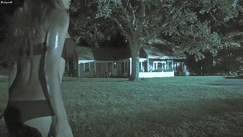 Muck (2015) Lauren Francesca
