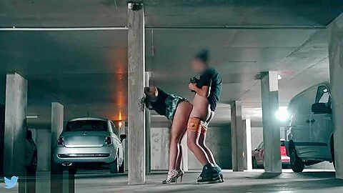 QUICKIE IN A PARKING LOT