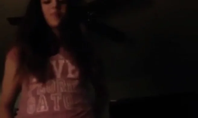 Amateur Sexy Girlfriend Sucks and Rides Boyfriend's Cock