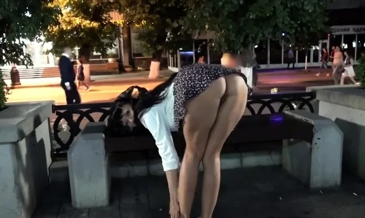 Exhibitionist Lada - Sunday evening downtown walk - Big