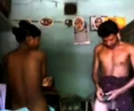 22 housegirl looking door hving sex with bf