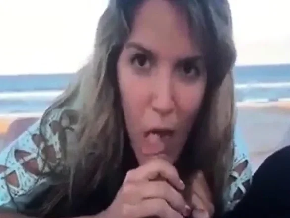 Nice tease, blowjob, fuck and facial in the beach