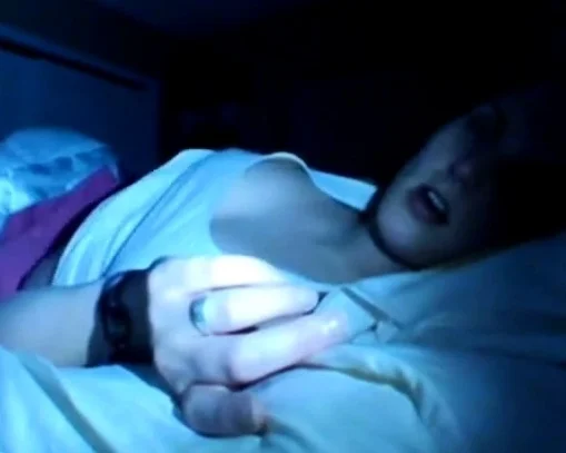 Hot Girl Masturbates (Non Nude)(Sexy Noise Tho)