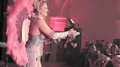 Burlesque Strip SHOW 007 Marlene von Steenvag Get Happy