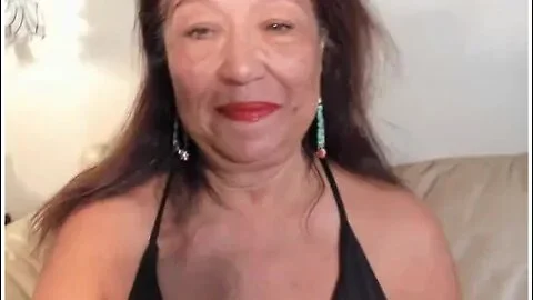 Sexy Mature Latina Woman Shaving Legs And Having Orgasms