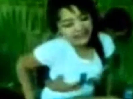 indonesia- bokep grepe digubug rame2