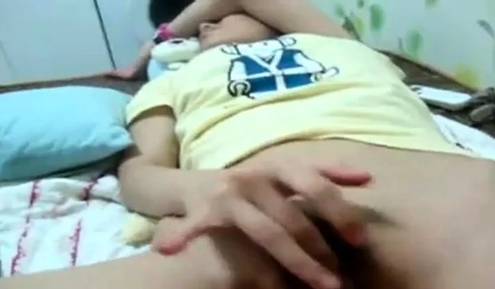 Korean Girl Rub and Fuck