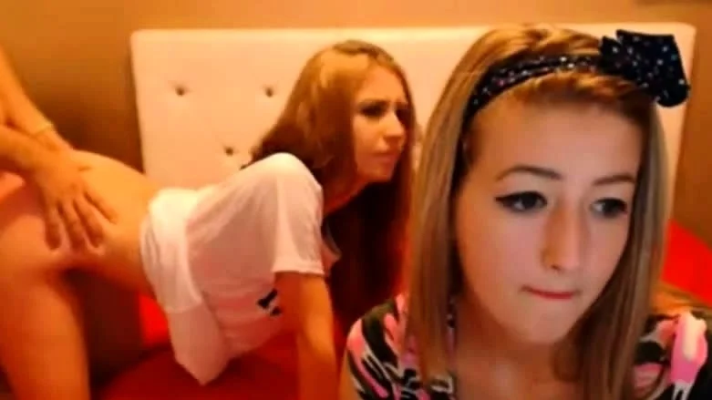 2 Romanian bitches