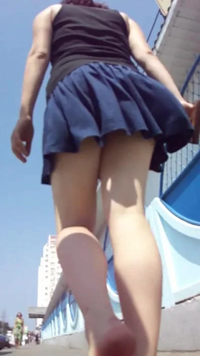 2 Upskirt