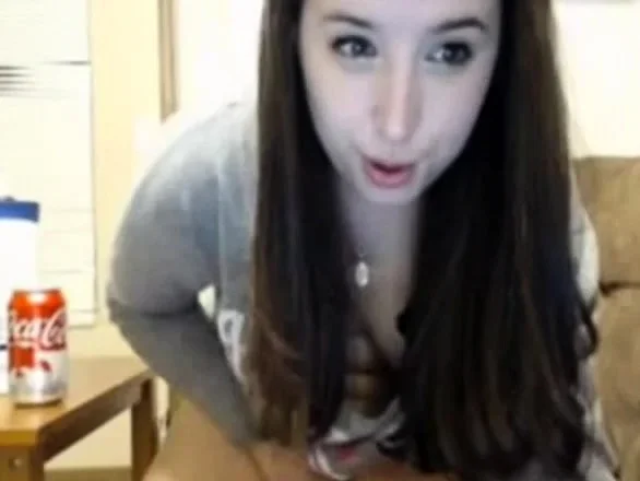 Gorgeous Brunette Masturbates.
