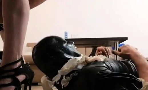 Michelle McLaren foot fetish femdom bitch