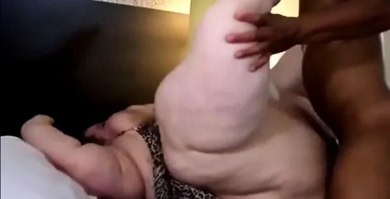 Ssbbw fucked by huge black cock