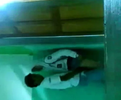 JIlbab mesum di kelas