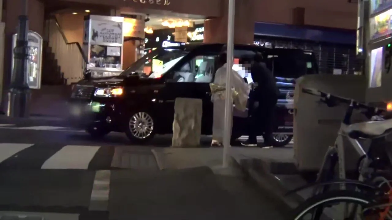0010881_背徳 フェラチオ キスなどが含まれている