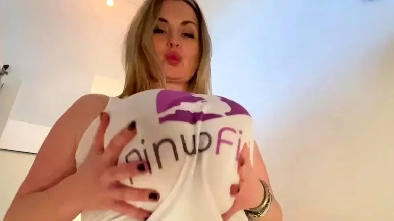 PinupFiles Maria Body PinupFiles th Anniversary Video