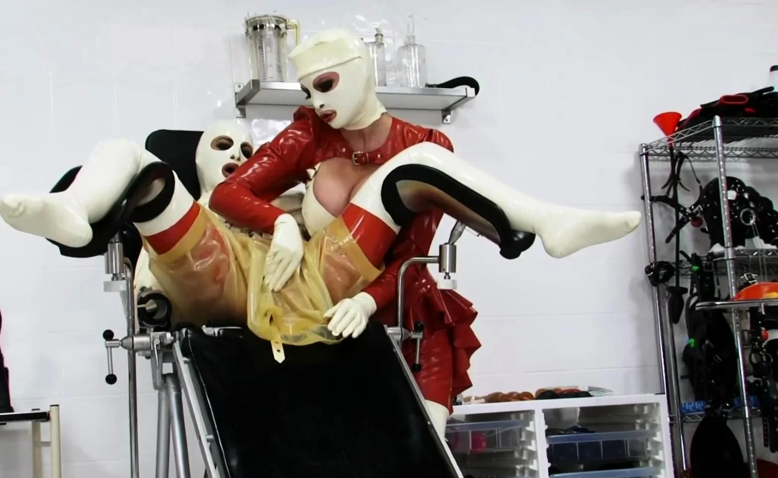 Extreme fetish latex play