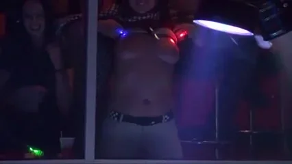 Concert Flash
