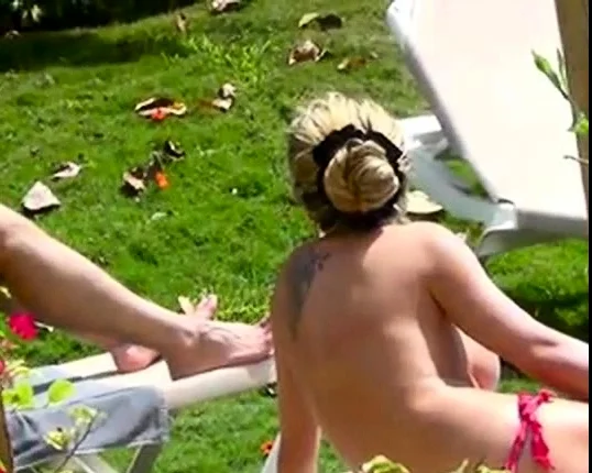 italian superbe girl mexico incredible topless beach