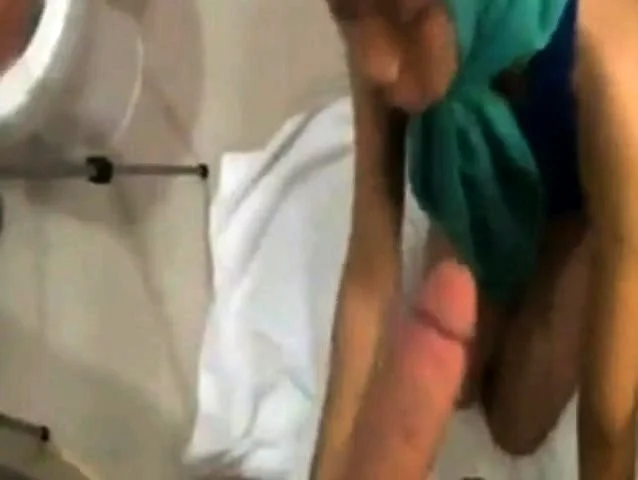 indonesian maid gets fucked in singapore by white
