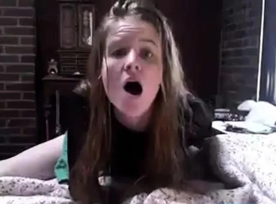 Blonde webcam masturbation