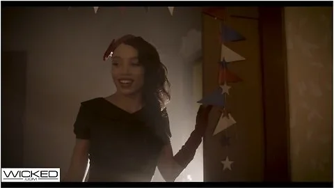 Wicked - Celebrate the 1940's With Jane Wilde & Alexis Tae Getting Fucked By A Soldier