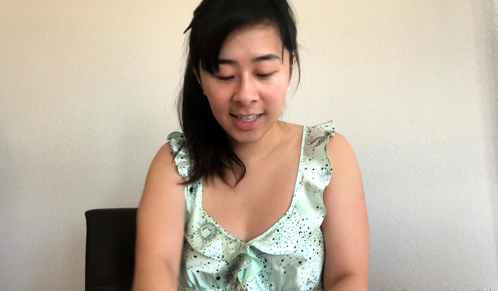 Asian guy solo masturbation