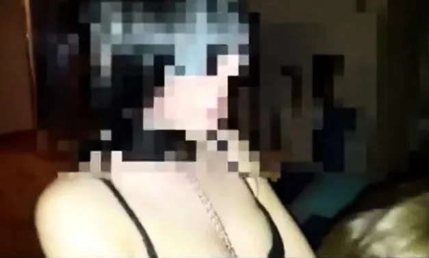 Husband gave girl to a delivery guy