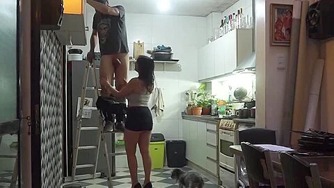 I Wait For The Electrician To Get Hot And Get Him To Fuck Me Very Well And Fill My Little Pussy Wit