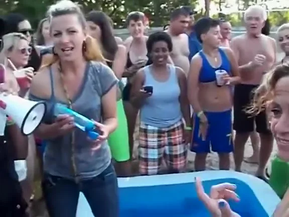 Bikini chicks wrestling for an audience