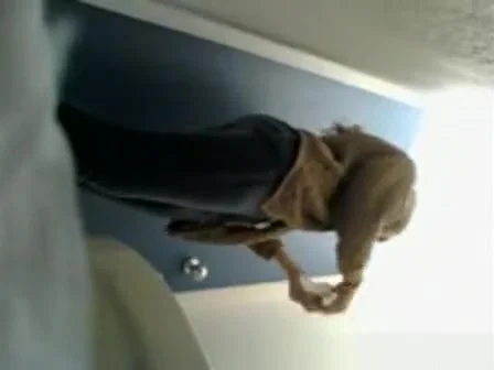 Hot Ass Takes a Pee