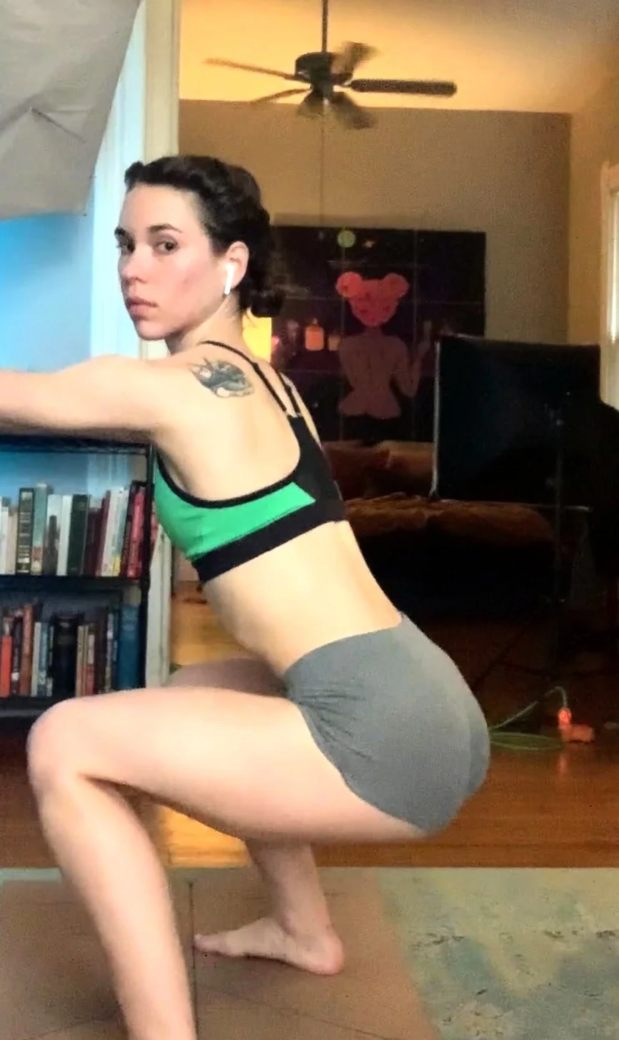 Brunette Solo Webcam Masturbation