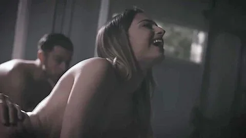 Kristen Scott Got Two Big Facials
