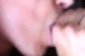 Amateur couple mutual masturbation