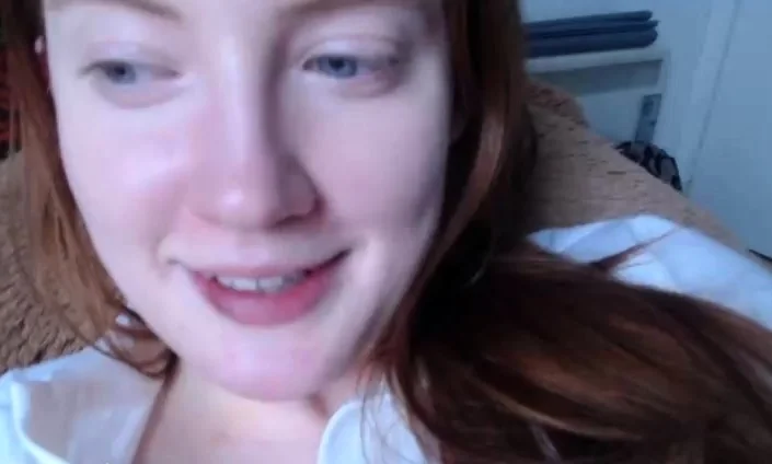Pretty amateur redhead teen Farrah Flower fucked in public