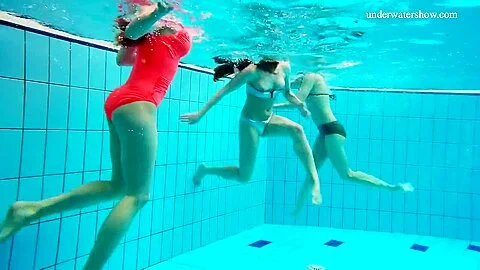 Avenna With Nina Mohnatka And Marketa Swimming In The Pool