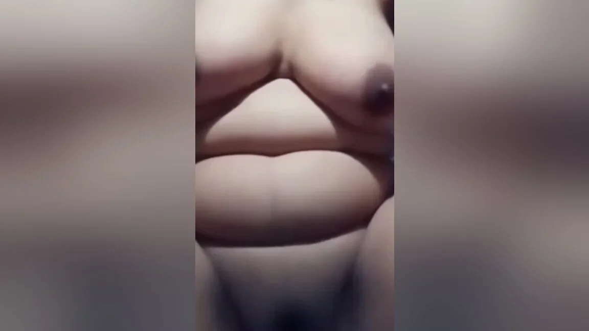 I Am Showing My Boobs Front Of My Boyfriend
