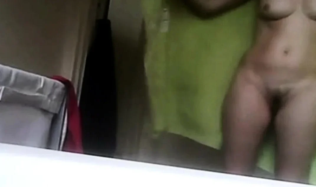 hidden camera films stepmother's hairy pussy