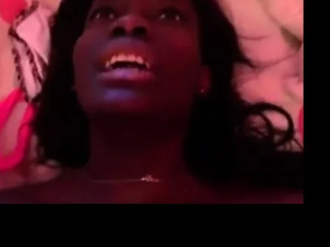 Schoko Bunny steht auf Anal Sex