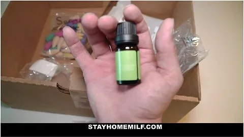 Essensual Oils - Stayhomemilf