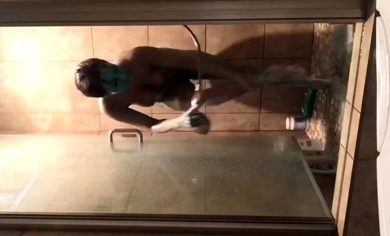 Amateur shower and masturbation