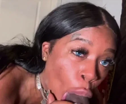 Ms London Flew Out to Miami