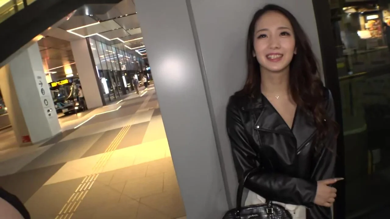 0001954_巨乳の日本人女性が腰振りロデオするセクース
