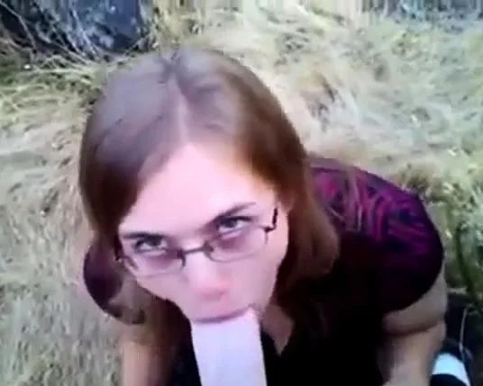 British slut outdoor cum swallow