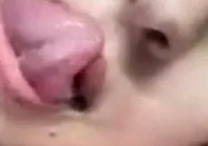 LONG TONGUE BEAUTY SHOWS OFF LONGEST TONGUE AND WIDE THROAT