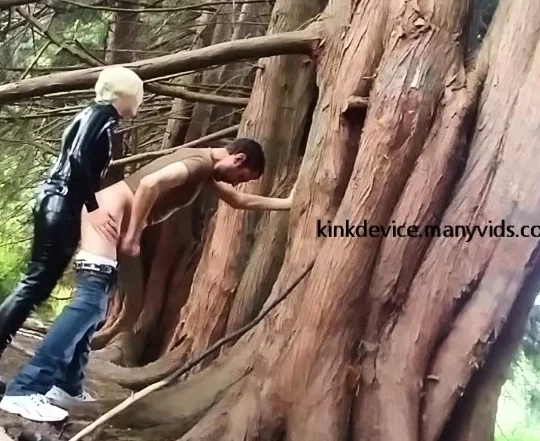 Blonde Amateur Finger Fucked Outdoors In Public