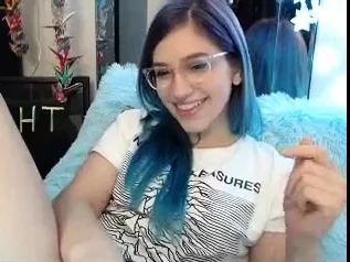 Petite Solo Teen On Webcam