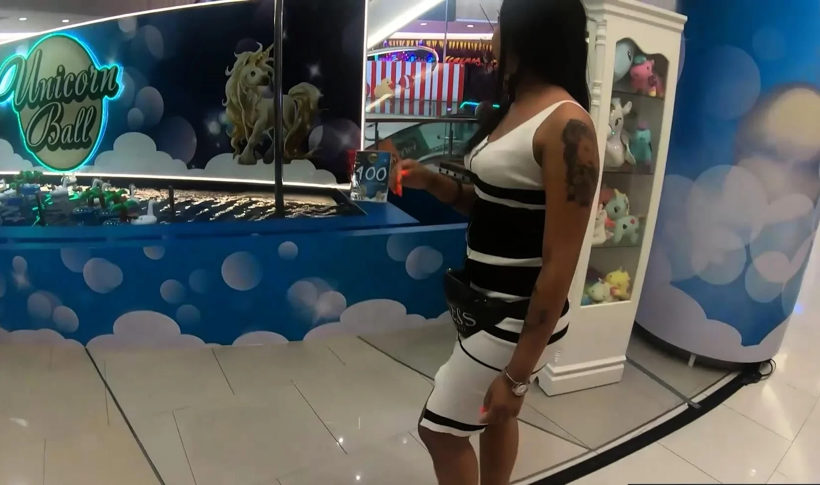 Cute amateur Thai teen vibrator fun