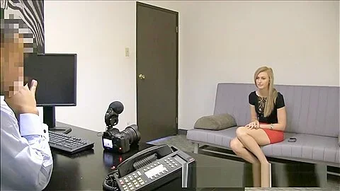 Alluring Alexa Grace sucks off dick in POV