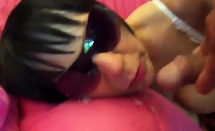 Elle en perd pas une goutte
