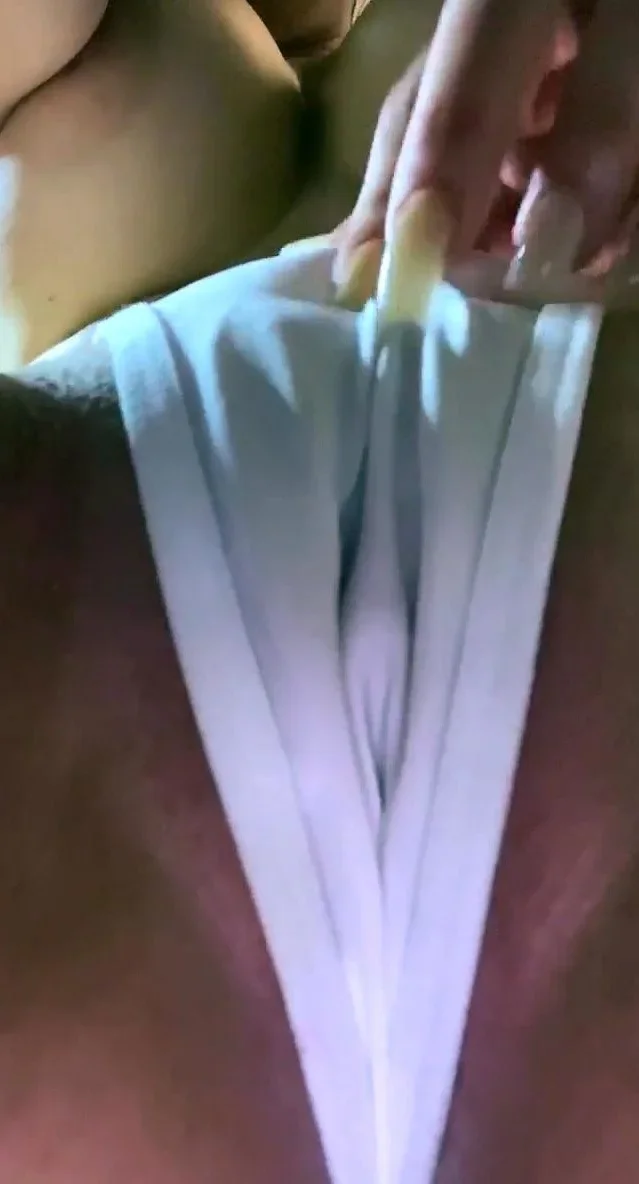 Amateur Blonde With BIG BOOBS Hot Free Cam Show